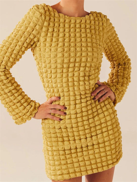 Gracefully Styled Dress for Any Occasion