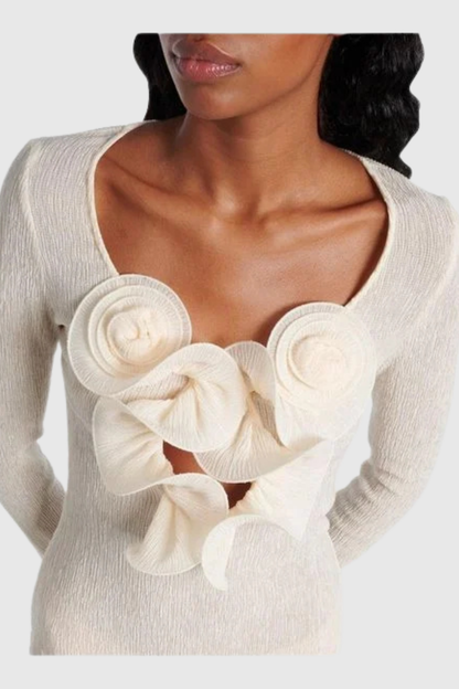 Gracefully Styled Dress for Any Occasion