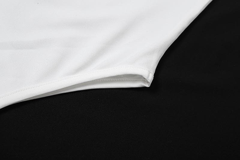 Gracefully Styled Garment for Any Occasion