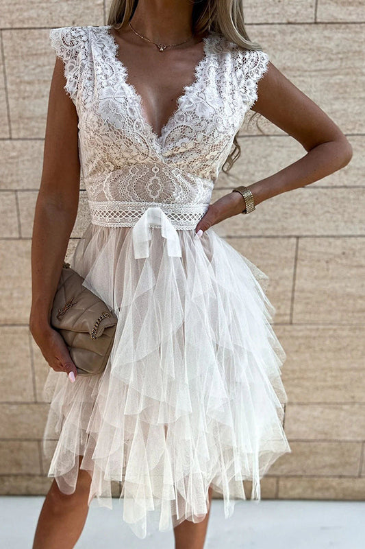 Beautifully Crafted Dress in a Classic Style
