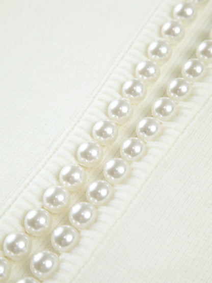 Beautifully Crafted Cardigan in a Classic Style