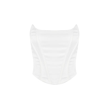 Well Tailored Top with a Graceful Silhouette