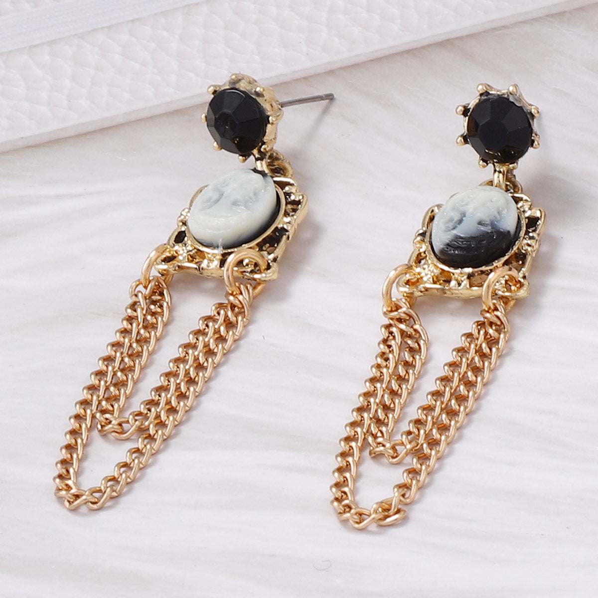 Vintage Handmade Earring