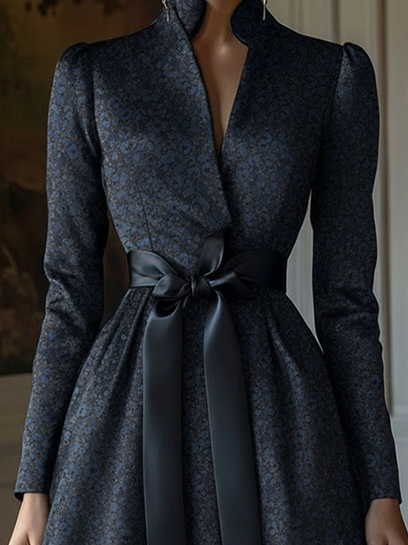 Classic Vintage Dress with a Flattering Fit
