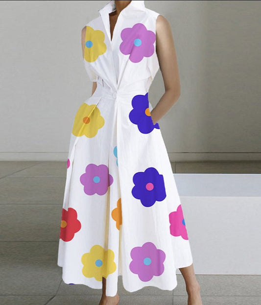 Sophisticated Dress with a Clean Classic Look