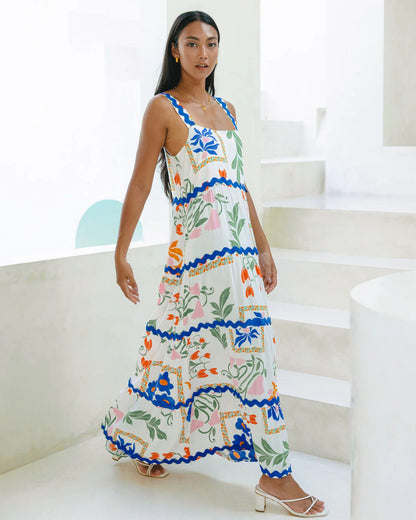 A Vintage Style Dress with Delicate Timeless Details