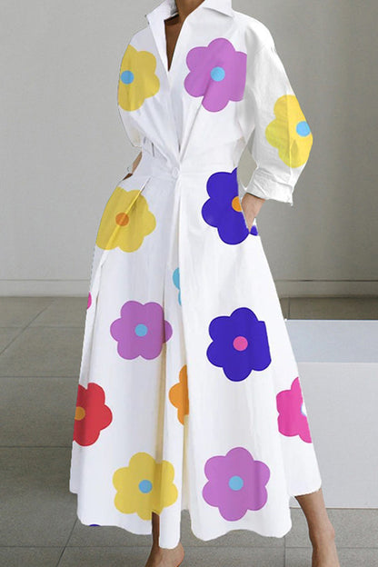 Classic Vintage Dress with a Flattering Fit