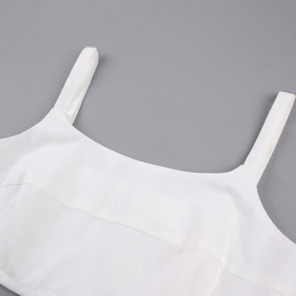 Beautifully Finished Garment in a Timeless Design