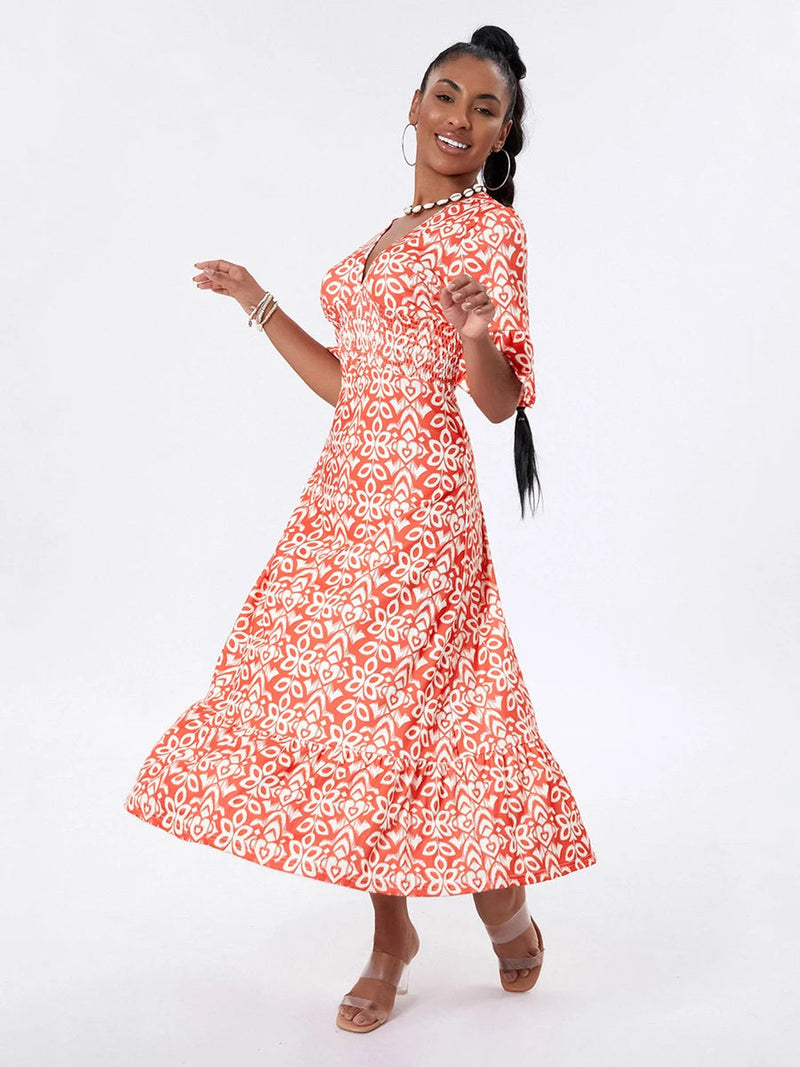 Gracefully Styled Dress for Any Occasion
