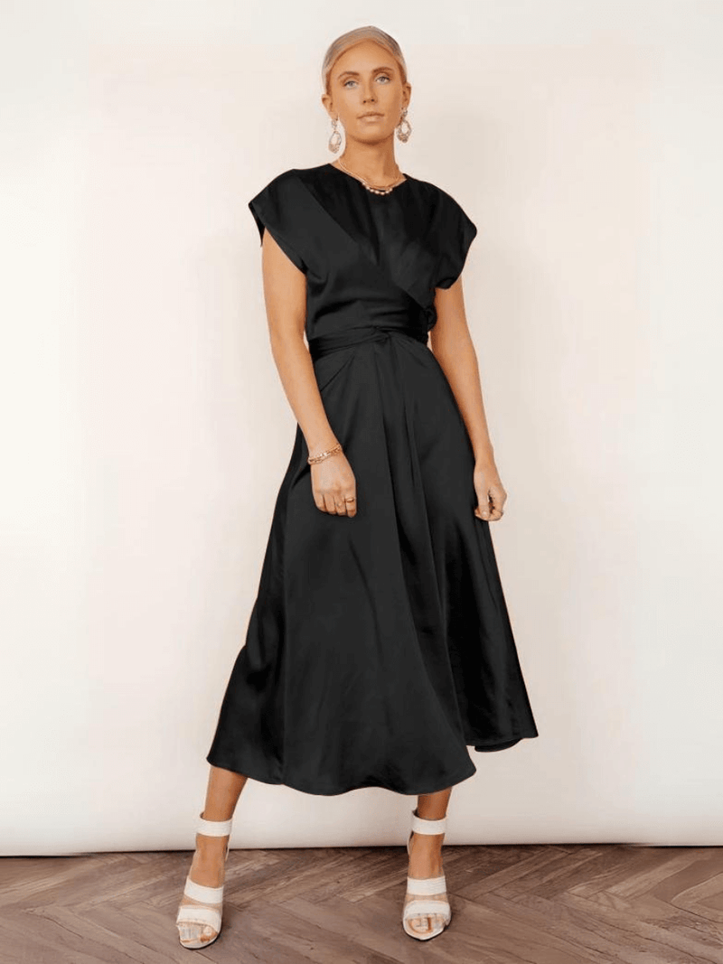 Elegantly Styled Dress for Everyday Wear
