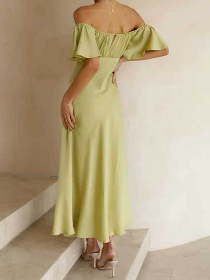 Sophisticated Dress with a Clean Classic Look