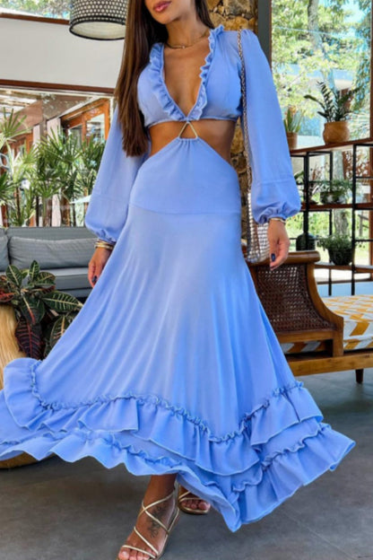 Beautifully Finished Dress in a Timeless Design