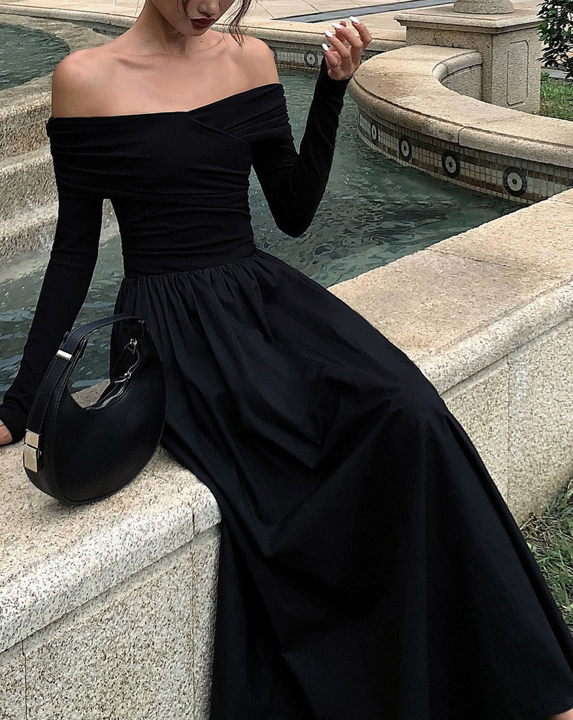 Classic Vintage & Enduringly Stylish Dress