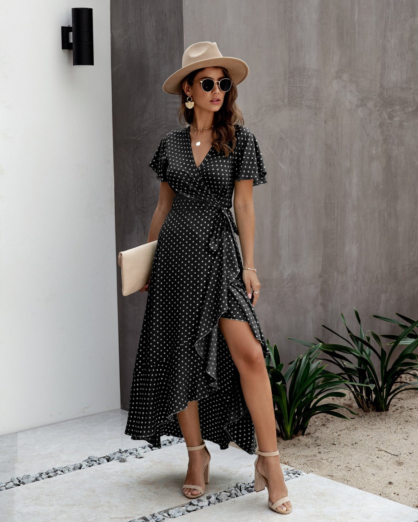 Sophisticated Dress with a Clean Classic Look