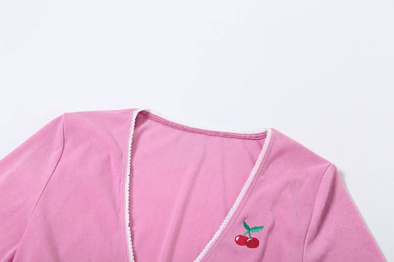 Sophisticated Garment with a Clean Classic Look