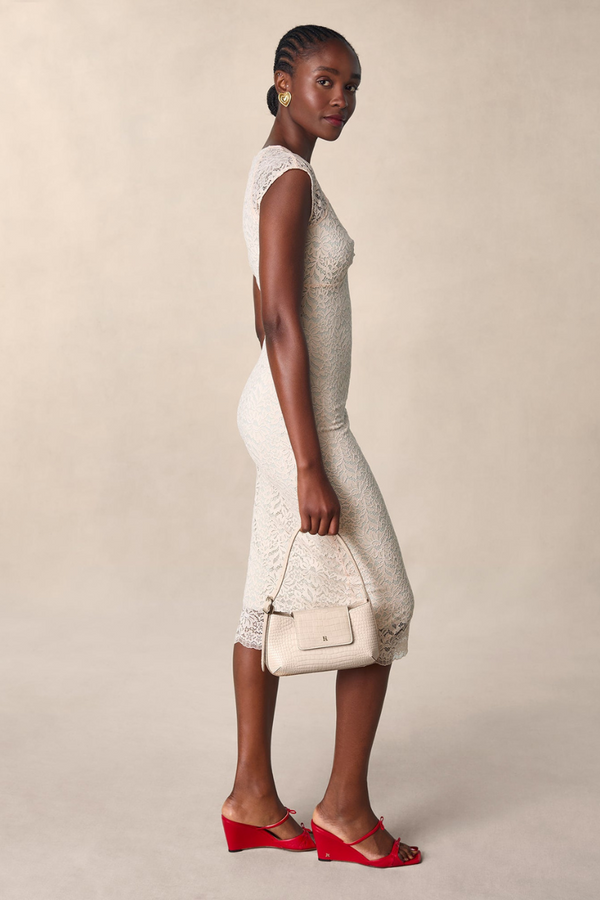 Sophisticated Dress with a Clean Classic Look