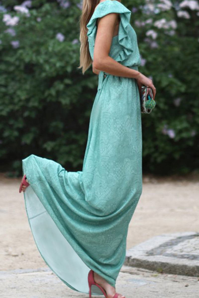 Classic Vintage & Enduringly Stylish Dress