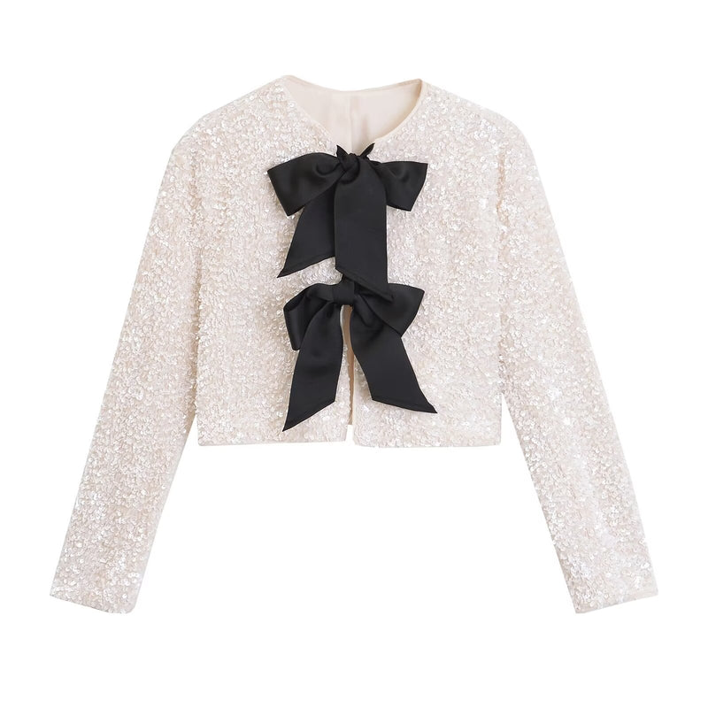 Gracefully Styled Coat for Any Occasion