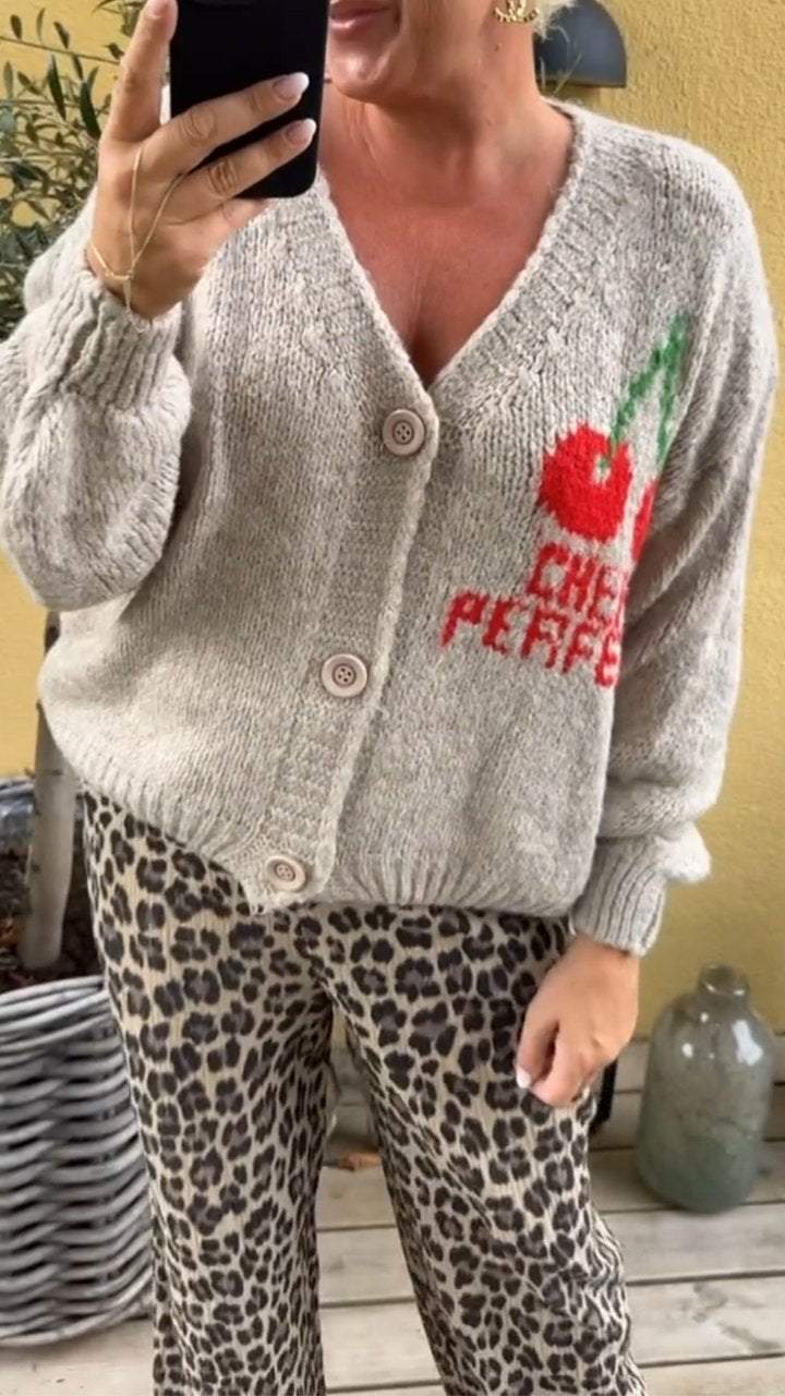 Gracefully Styled Cardigan for Any Occasion