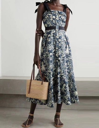A Vintage Style Dress with Delicate Timeless Details