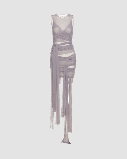 A Vintage Style Dress with Delicate Timeless Details