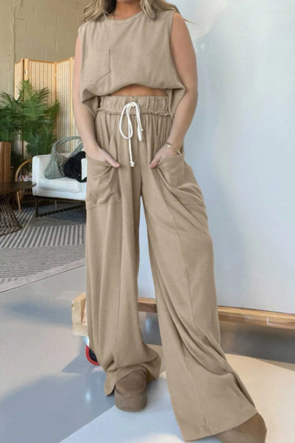 Polished Pants with an Effortless Classic Look