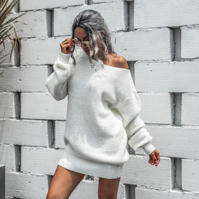 Effortlessly Elegant Sweater with a Timeless Design