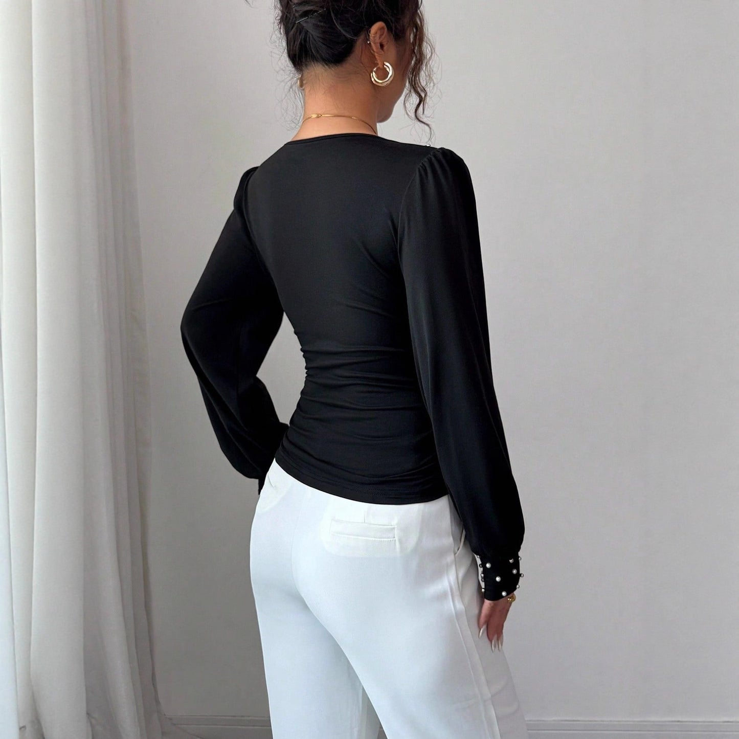 Beautifully Finished T-Shirt in a Timeless Design