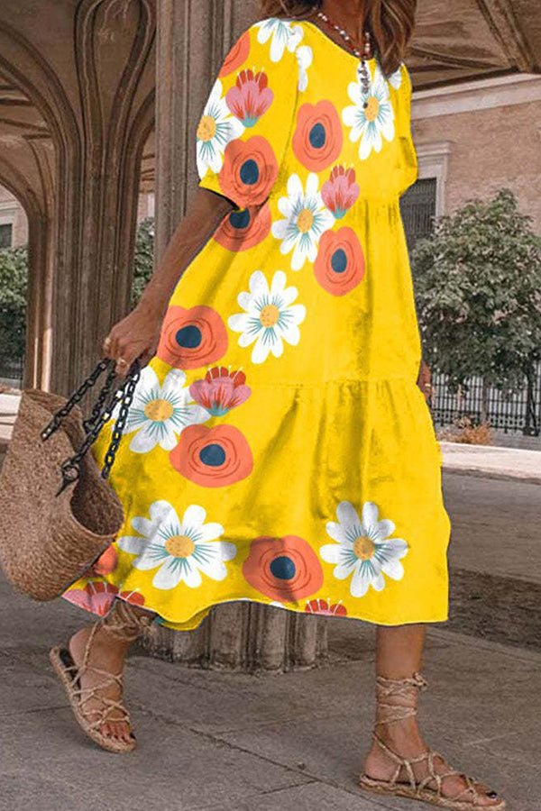 Classic Vintage Dress with a Flattering Fit