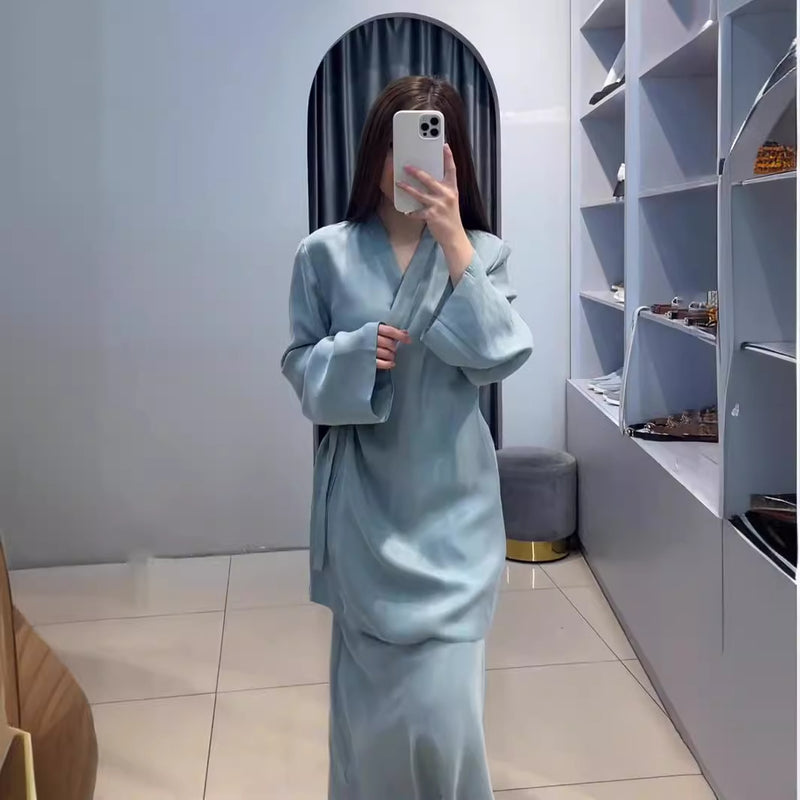 Gracefully Styled Dress for Any Occasion