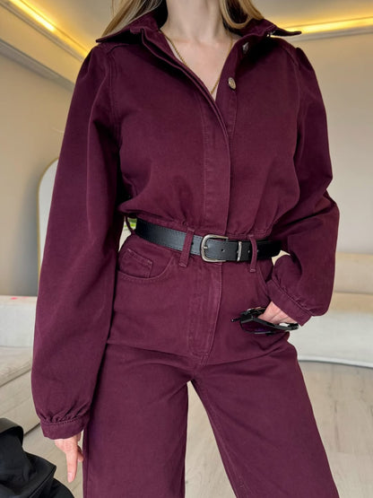 Gracefully Styled Garment for Any Occasion