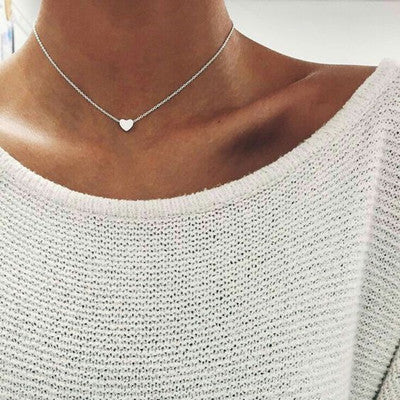Romantic Gold Necklace for Special Moments