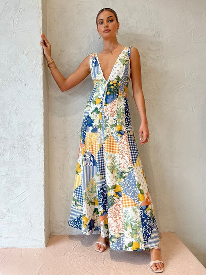 Classic Vintage & Enduringly Stylish Dress