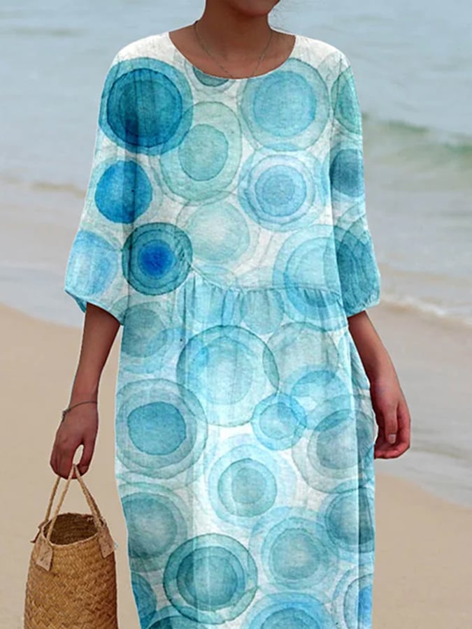 Well Tailored Dress with a Graceful Silhouette