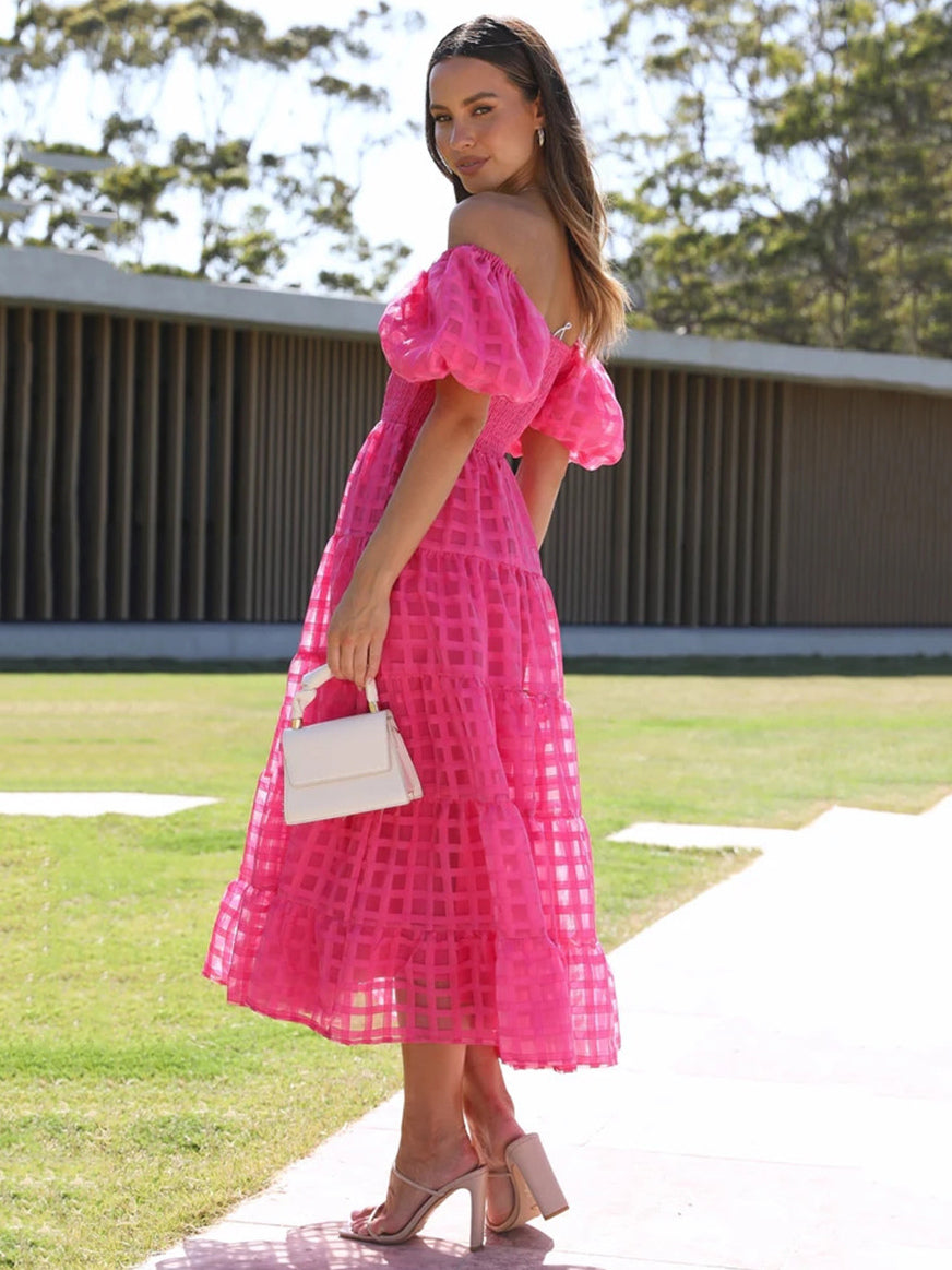 Sophisticated Dress with a Clean Classic Look
