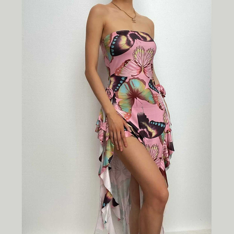 Well Tailored Dress with a Graceful Silhouette