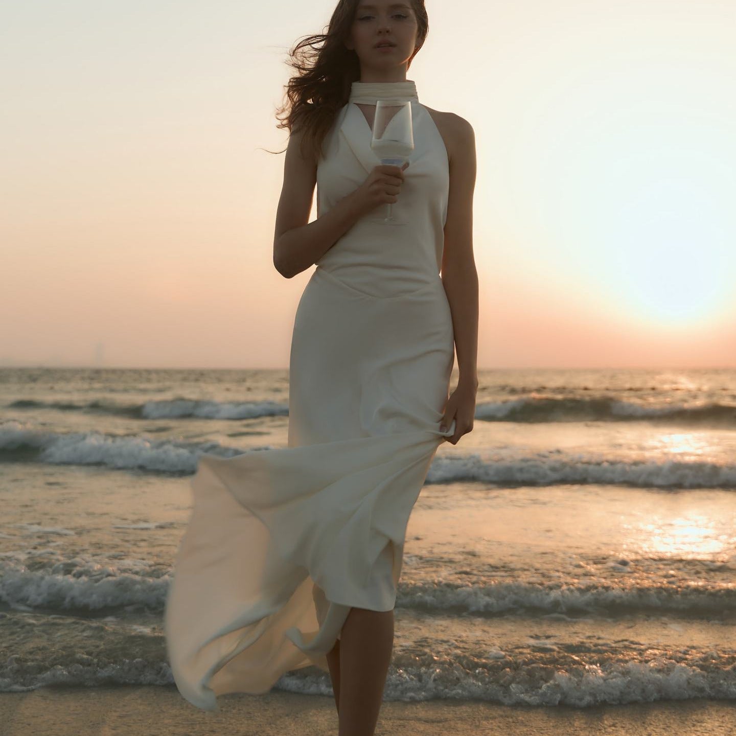Beautifully Finished Dress in a Timeless Design