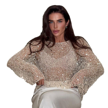 Effortlessly Elegant Top with a Timeless Design