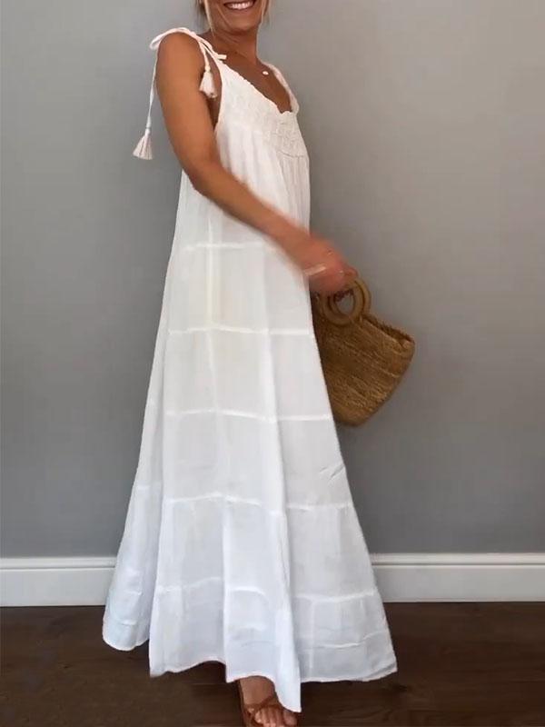 Beautifully Finished Dress in a Timeless Design