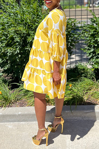 Well Tailored Dress with a Graceful Silhouette
