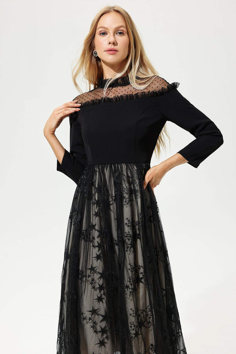 Classic Vintage & Enduringly Stylish Dress