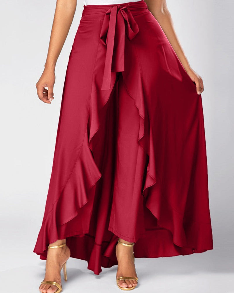A Vintage Style Pants with Delicate Timeless Details