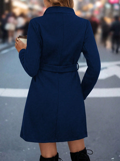 Classic Vintage Coat with a Flattering Fit