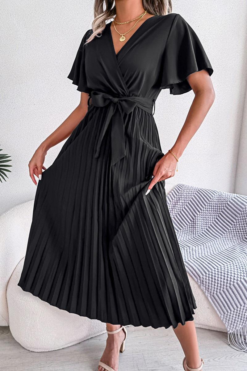 Classic Vintage & Enduringly Stylish Dress