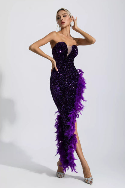 Beautifully Crafted Dress in a Classic Style