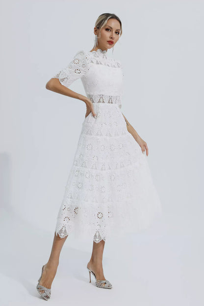Classic Vintage Dress with a Flattering Fit