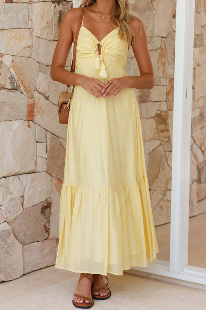 Gracefully Styled Dress for Any Occasion