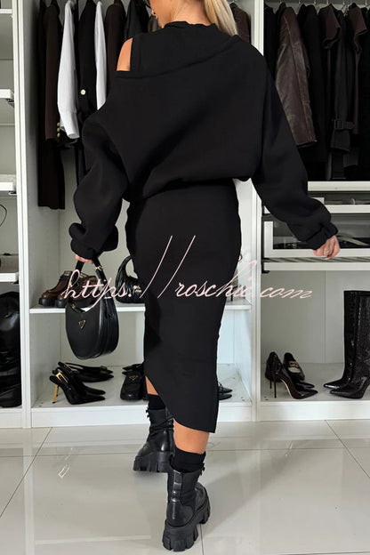 Sophisticated Dress with a Clean Classic Look