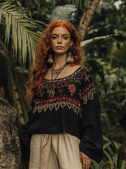 Effortlessly Elegant Blouse with a Timeless Design