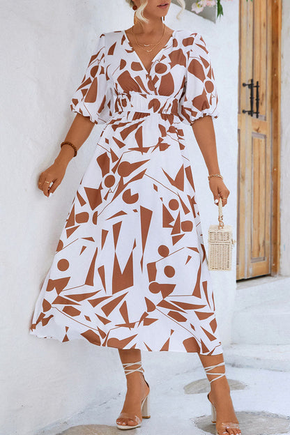 Sophisticated Dress with a Clean Classic Look